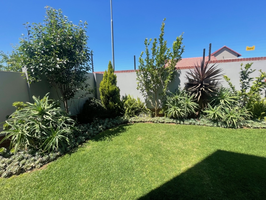 3 Bedroom Property for Sale in Wild Olive Estate Free State